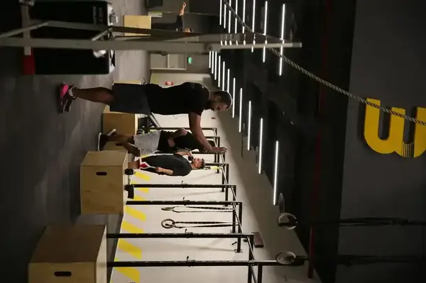 Personal training session for men at 3Days Riyadh